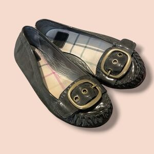 Coach Brown Patent Leather Monogram Buckle Ballet Flats Size 7 Dainty Preppy